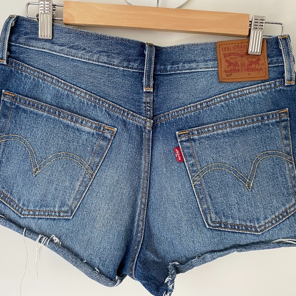 Levi's Classic 501 High Rise Denim Shorts - Picture 2 of 8
